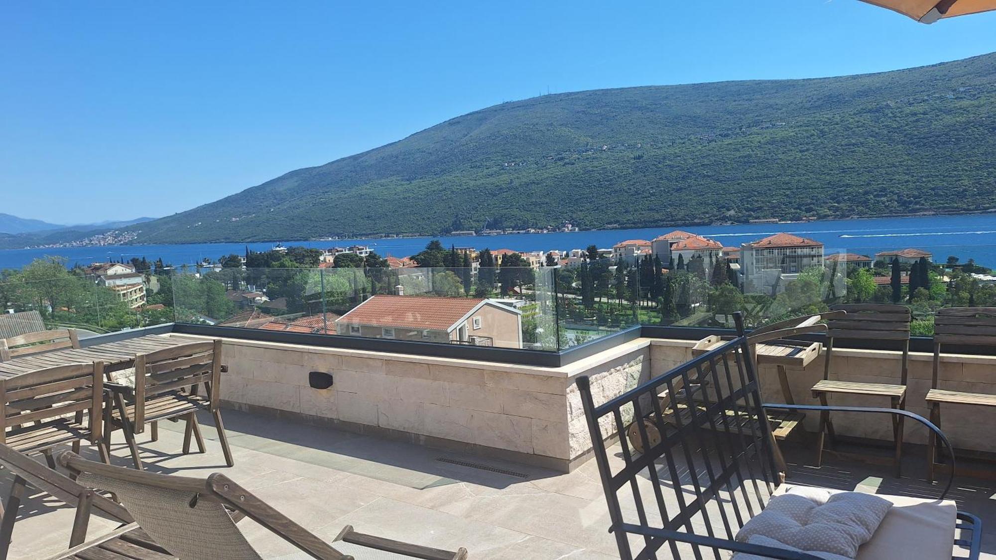 Porto Vista Penthouse Kumborアパートメント エクステリア 写真